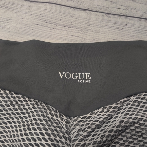 🆕 Vogue Active - Booty Leggings - Picture 4 of 10